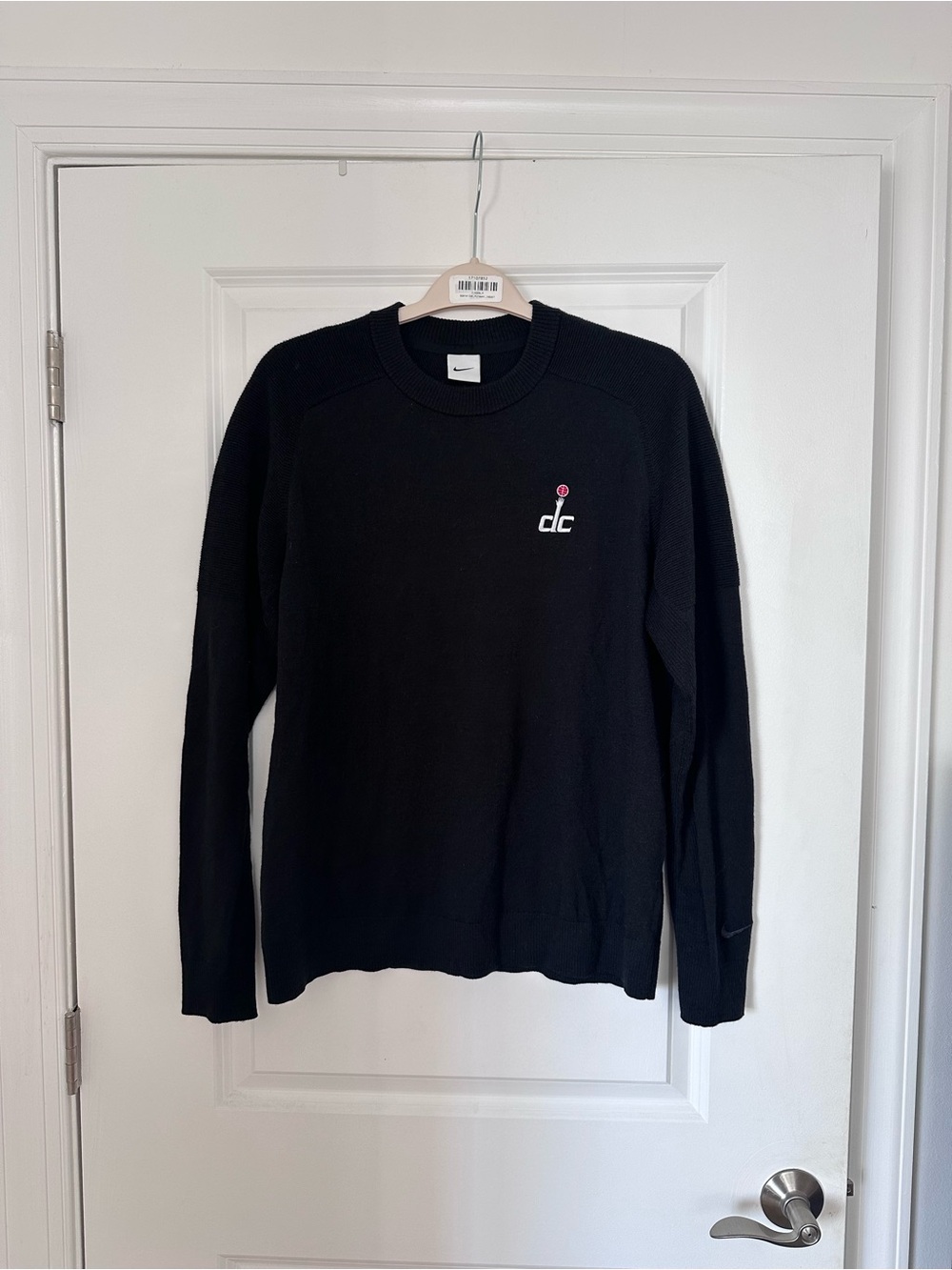 Nike Tiger Woods Knit Golf Sweater Crewneck with Washington Wizards DC logo